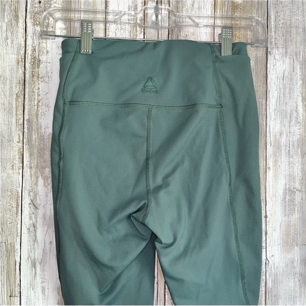 Reebok Green Athletic Leggings - Picture 4 of 5